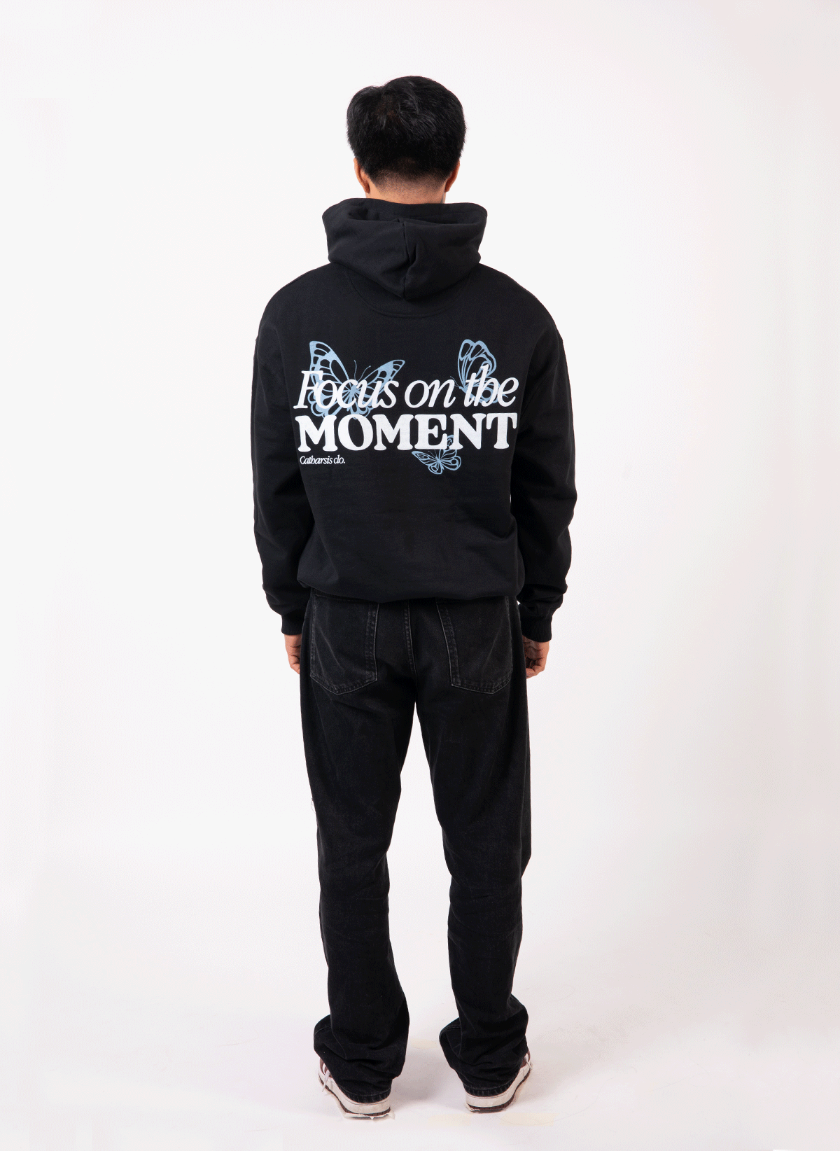 FOCUS ON THE MOMENT