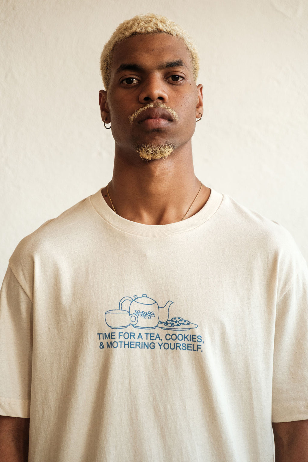 TIME FOR TEA, COOKIES & MOTHERING YOURSELF.