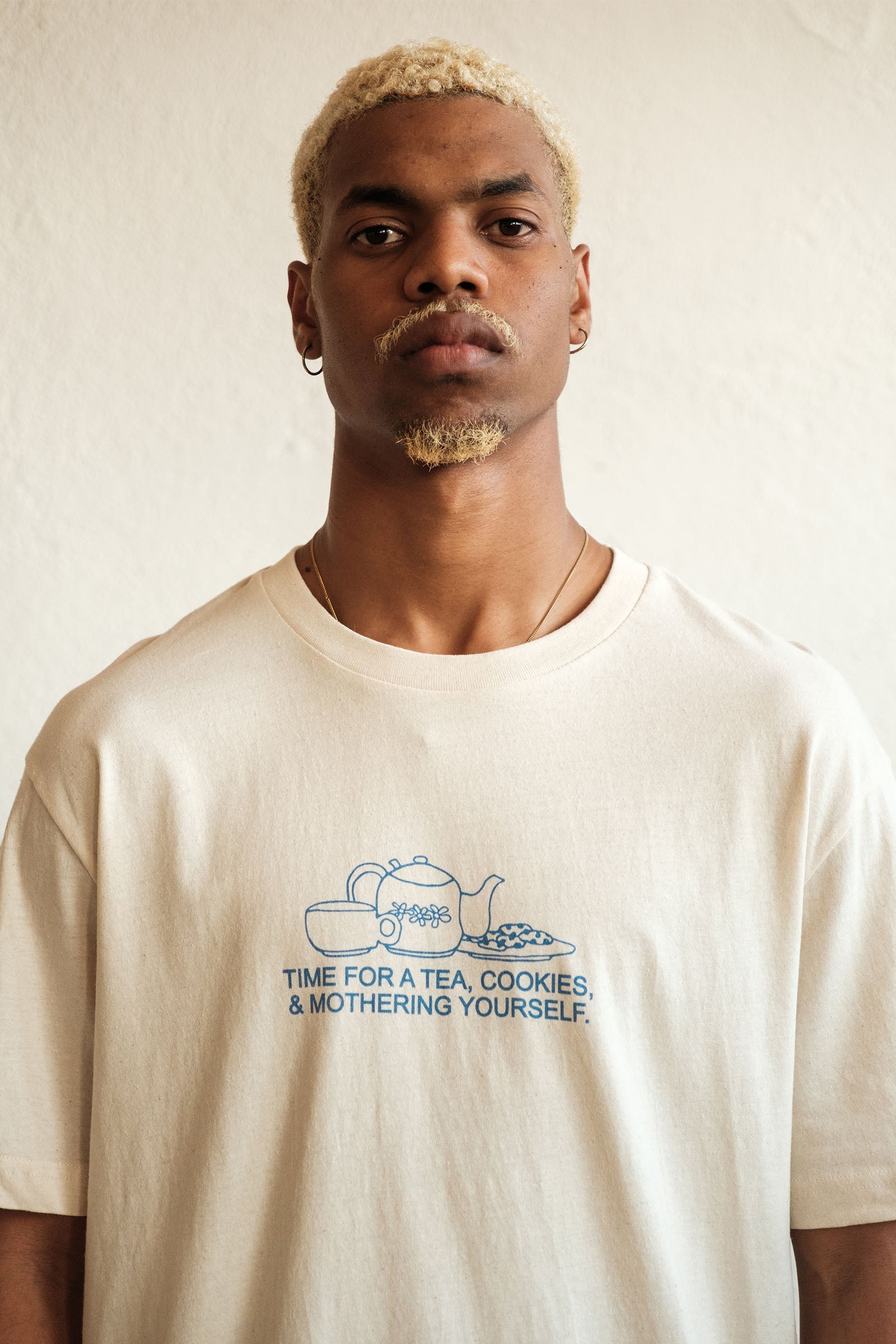 TIME FOR TEA, COOKIES & MOTHERING YOURSELF.